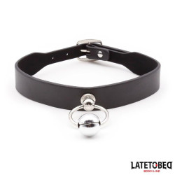 LATETOBED BDSM LINE Collar con Cascabel y Correa