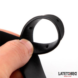 LATETOBED BDSM LINE Collar con Cascabel y Correa