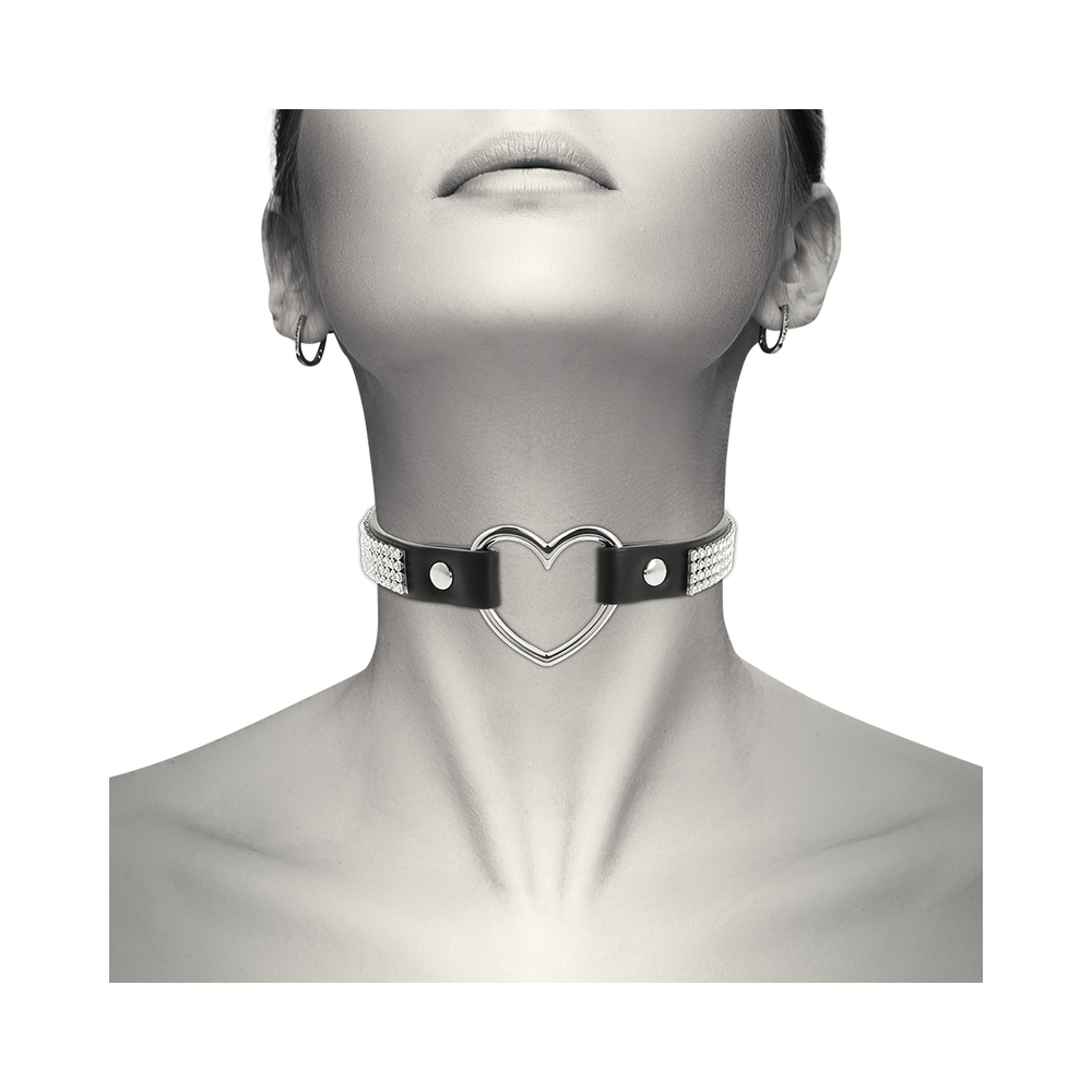CHOKER CUERO VEGANO CORAZON