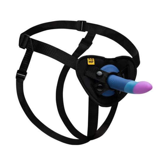 PICCOLO ARNÉS + DILDO SILICONA CON VENTOSA TRICOLOR 14 CM