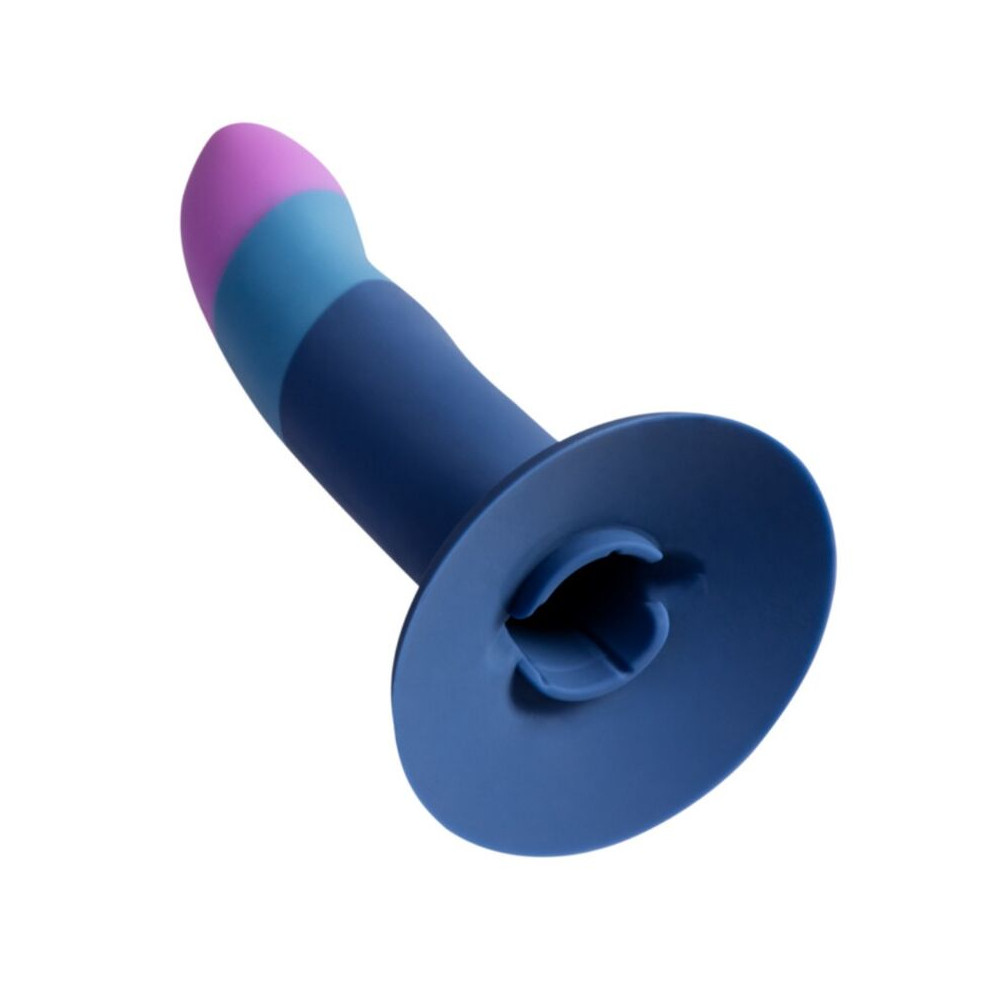 PICCOLO ARNÉS + DILDO SILICONA CON VENTOSA TRICOLOR 14 CM