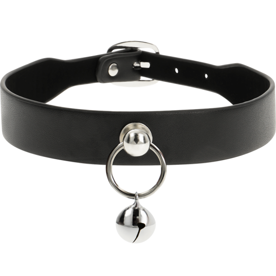 Choker cuero vegano con cascabel y aro.