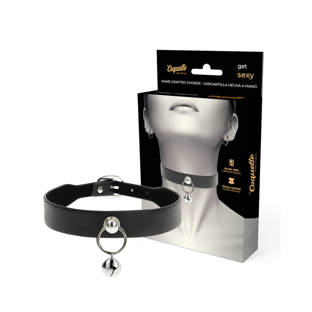 Choker cuero vegano con cascabel y aro.